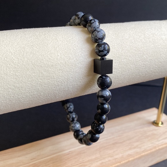 Snowflake Obsidian Skull Bracelet - Picture 6 of 7